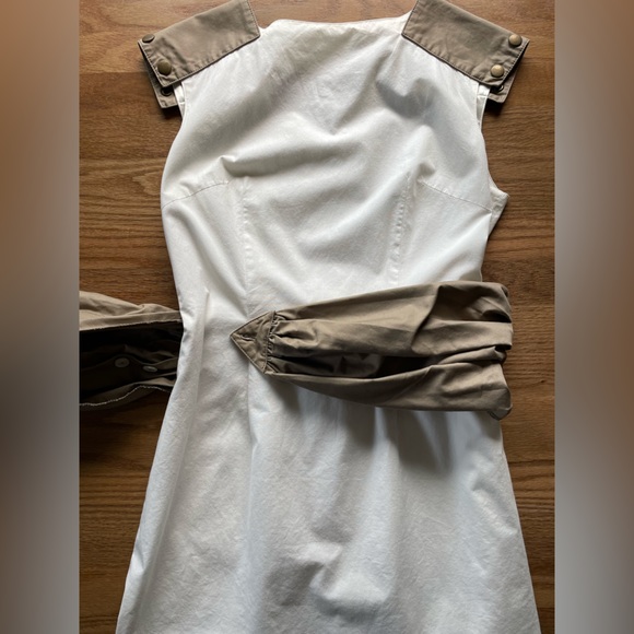 Lara Presber dress with attached belt - Picture 2 of 11